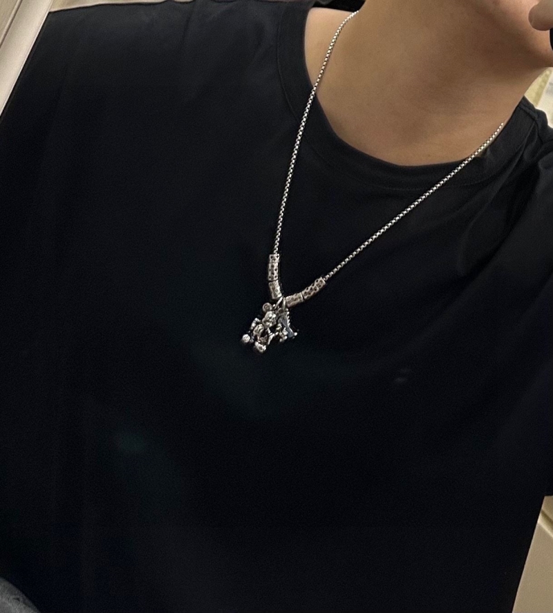 LV Necklaces